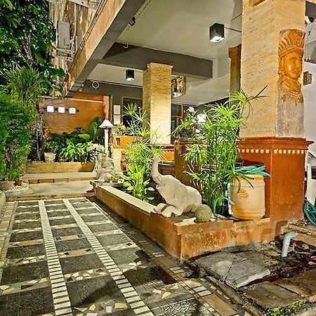 ホテル Grace Boutique House チエンマイ エクステリア 写真